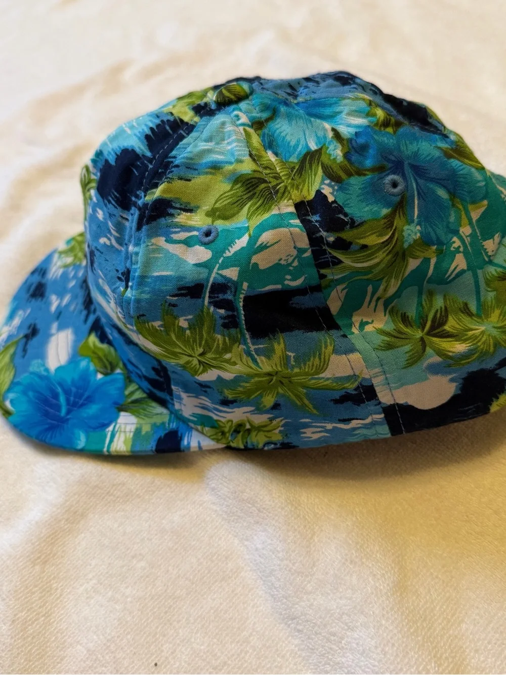 Nixon lightweight cap